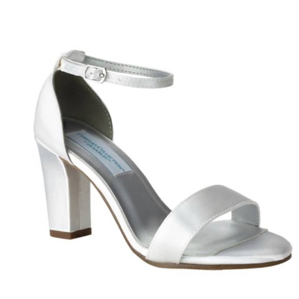 Dyeables Maddox White Wedding Sandal